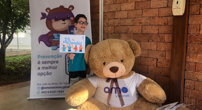 Adufg-Sindicato realiza campanha de vacinação contra a gripe